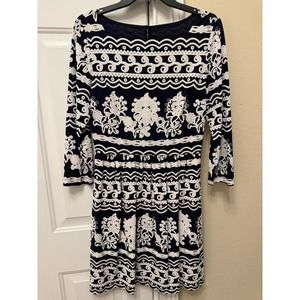 Stunning navy and white dress‎